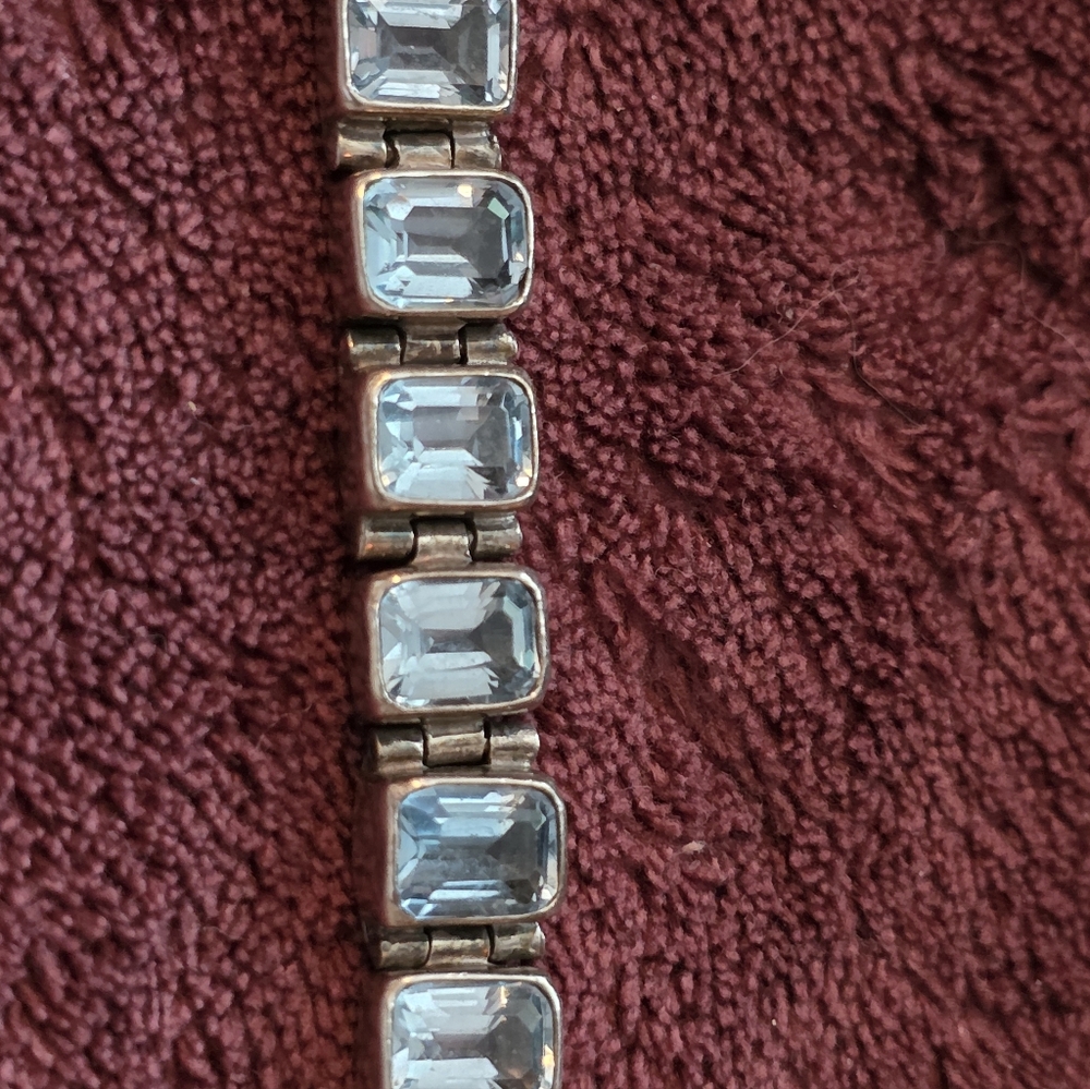 Elegant Sterling Silver Bracelet with Blue Topaz Stones - Picture 2 of 3